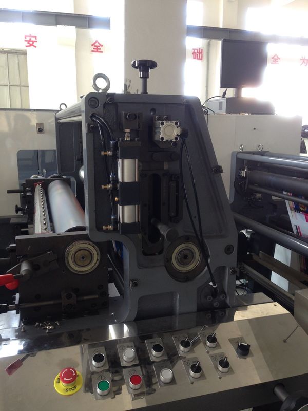 Sumber Daya 380V 3pH 50Hz Fengming Enam Warna Unit Tipe Kertas Flexo Mesin Pencetakan