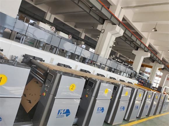 Mesin percetakan flexo untuk kertas lapis dan kertas komposit multilayer