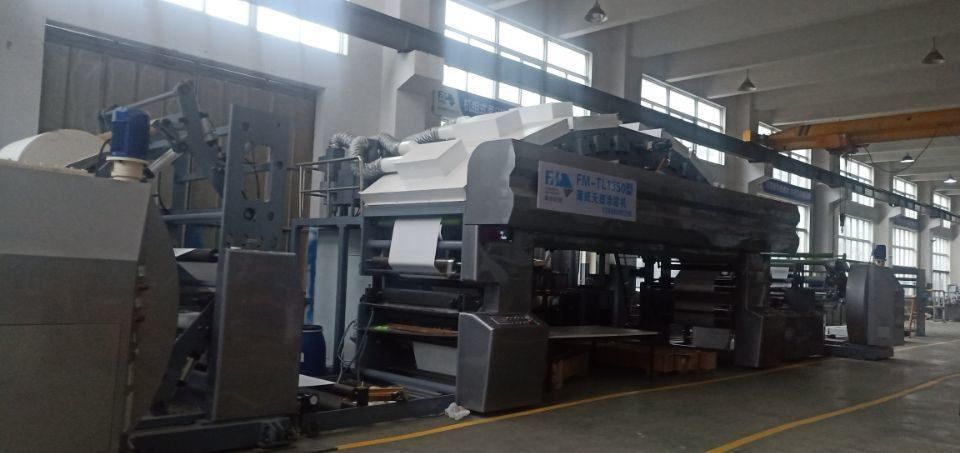 1350mm Air Doctor Coater FM-Tl1350 Desain Mesin Lapisan Tidak ada Mesin Laminasi Plastik