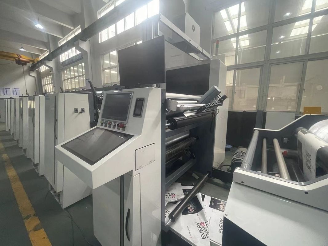 Mesin Pencetakan Piala Kertas Berkualitas Tinggi Mesin Pencetakan Single Pass