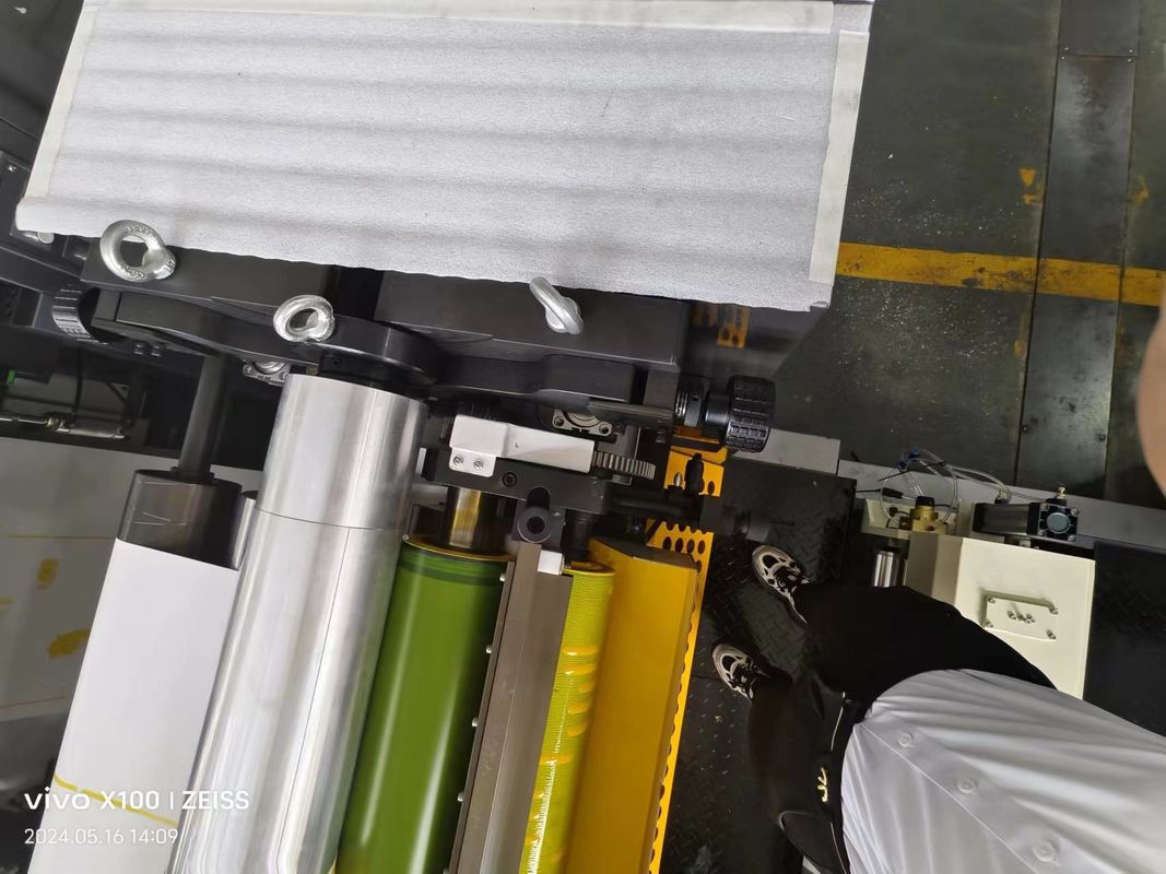 Mesin Pencetakan Flexo 2 Warna 4 Warna 6 Warna dengan Panjang Ulang 300-1200mm